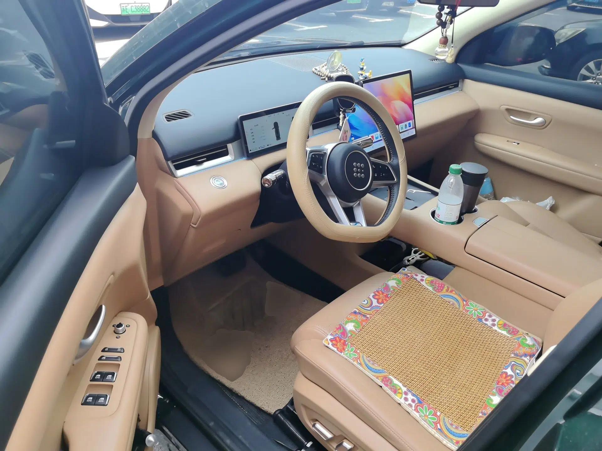 Landian E5 PLUS 2025 120km Standard Travel Custom Edition 7 Seats — миниатюра 16