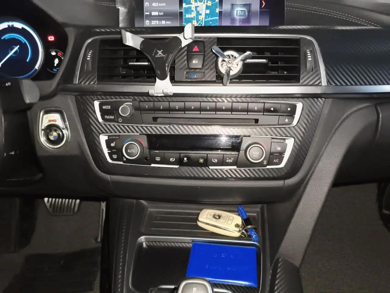 BMW 3 Series 2018 320Li M Sport Night Edition — миниатюра 13