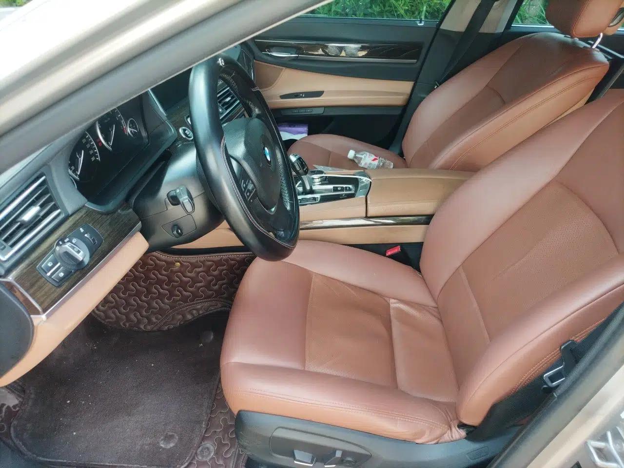 BMW 7 Series 2013 730Li Luxury Model — миниатюра 15