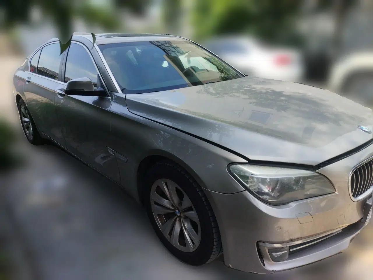 BMW 7 Series 2013 730Li Luxury Model — миниатюра 3
