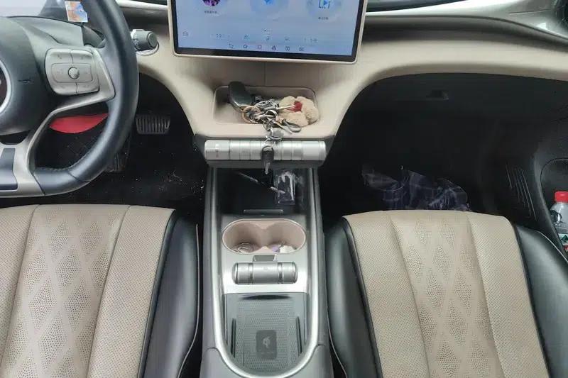 Dolphin 2025 420KM Fashion Edition — миниатюра 15