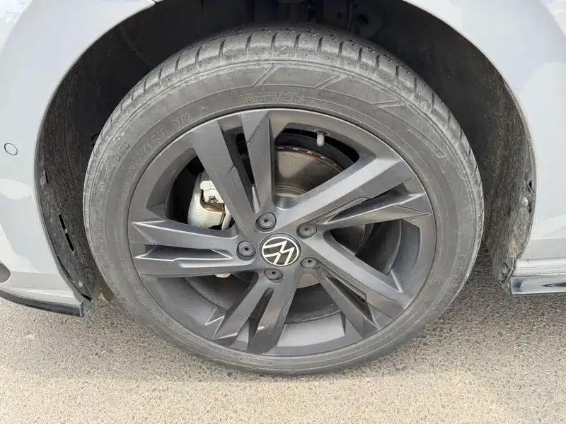 2022 Golf 280TSI DSG R-Line — миниатюра 12