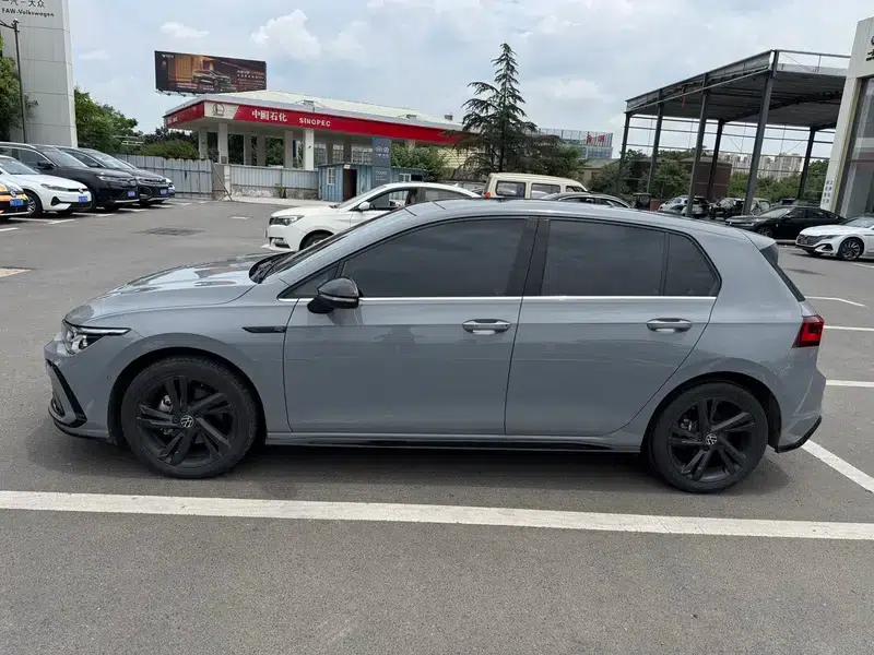 2022 Golf 280TSI DSG R-Line — миниатюра 4