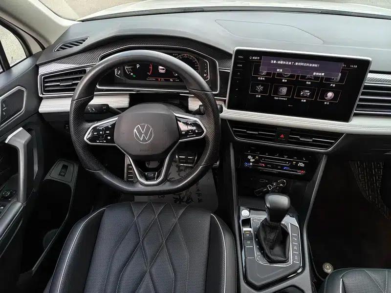 Tiguan L 2022 330TSI Automatic 2WD R-Line Flagship Edition — миниатюра 8