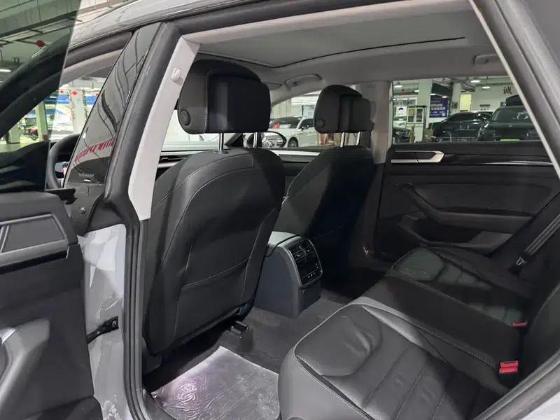 Volkswagen CC 2021 Shooting Brake 380TSI Hunter Edition — миниатюра 13