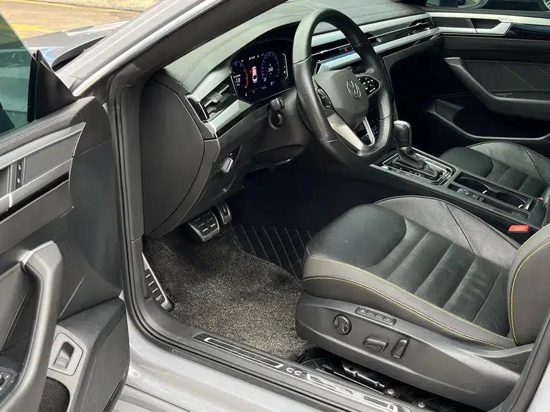 Volkswagen CC 2021 380TSI Striking Edition 30th Anniversary Edition — миниатюра 12