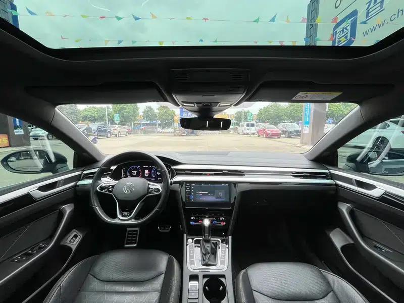 Volkswagen CC 2021 380TSI Striking Edition 30th Anniversary Edition — миниатюра 10