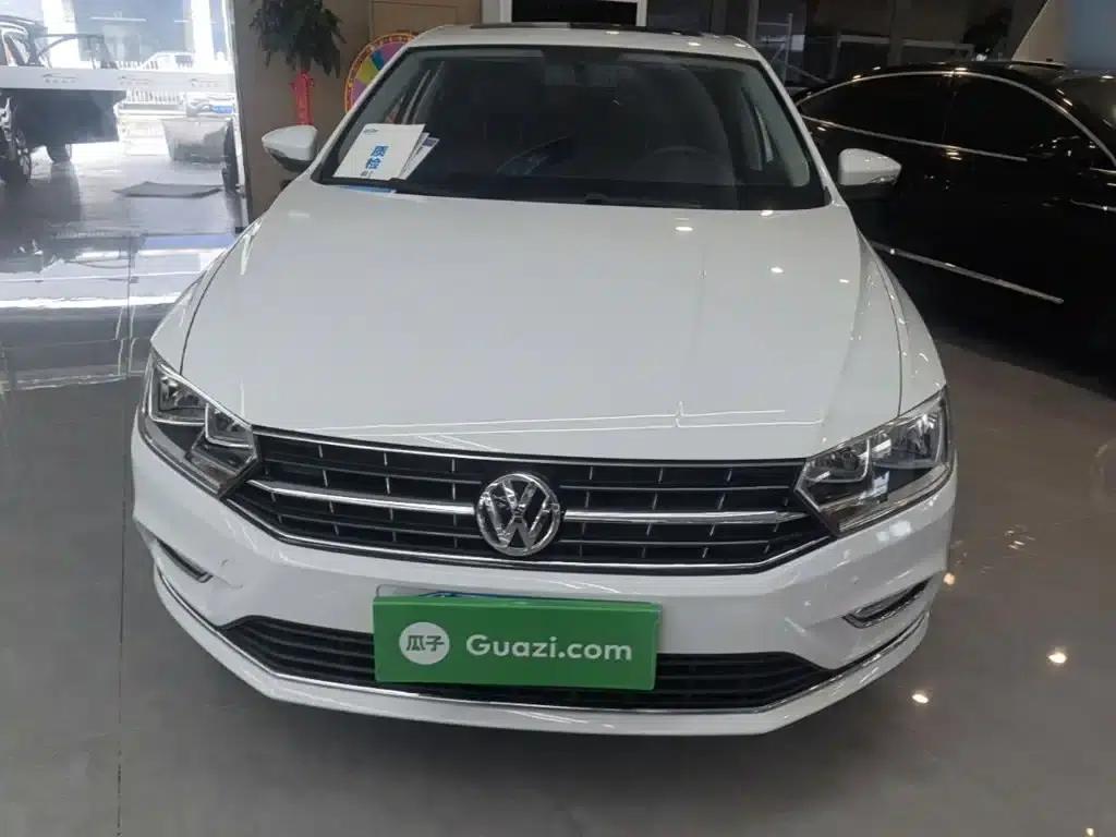 2017 Volkswagen Bora 1.6L Automatic Comfort Model — миниатюра 3