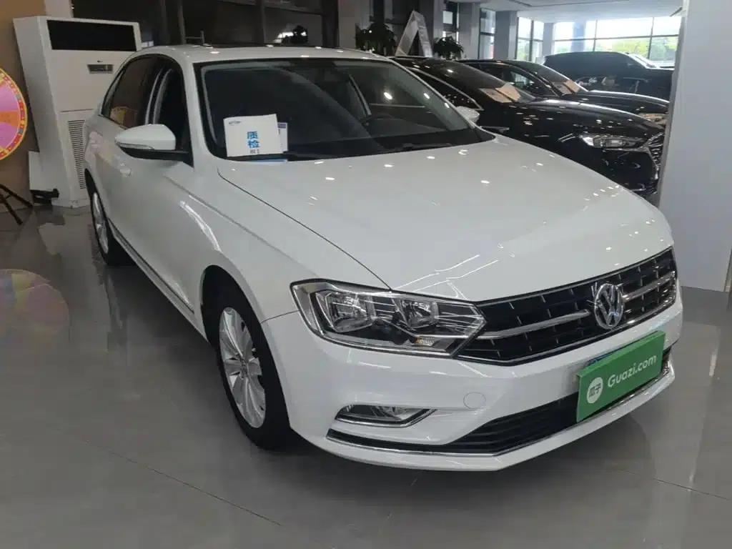 2017 Volkswagen Bora 1.6L Automatic Comfort Model — миниатюра 4