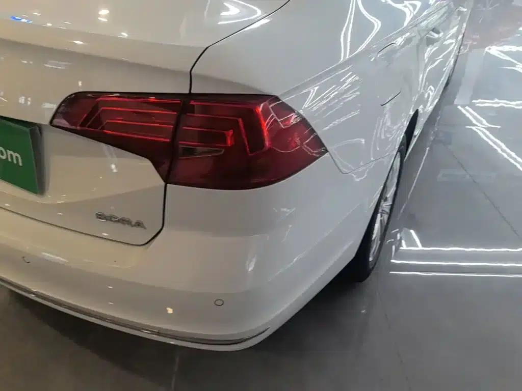 2017 Volkswagen Bora 1.6L Automatic Comfort Model — миниатюра 8