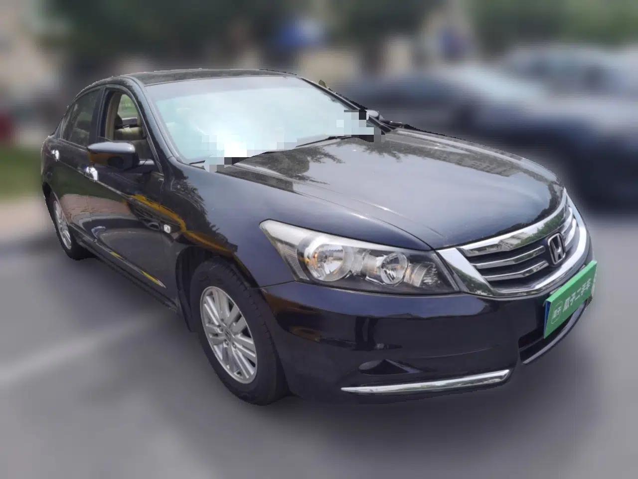 Honda Accord 2013 2.0L LX — миниатюра 3