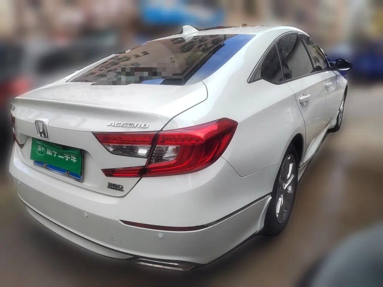 Honda Accord 2018 260TURBO Elite Edition China VI — миниатюра 6