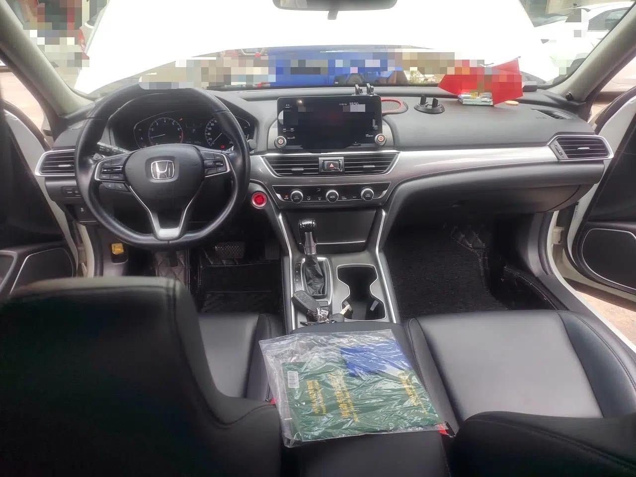 Honda Accord 2018 260TURBO Elite Edition China VI — миниатюра 9