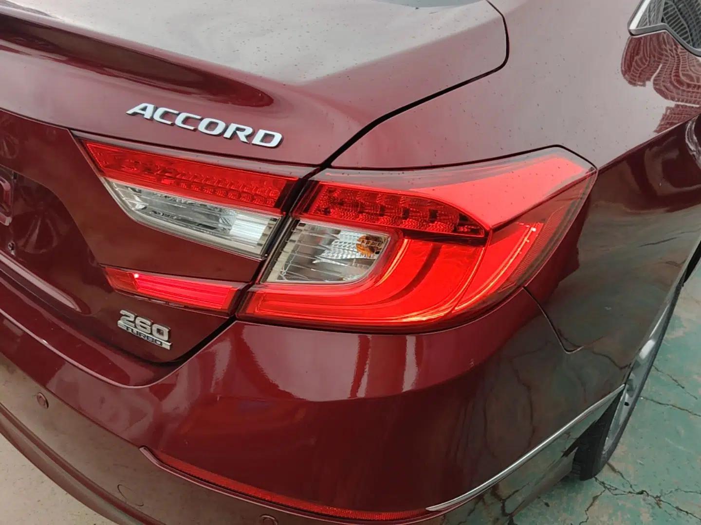 Honda Accord 2018 260TURBO Elite Edition China V — миниатюра 9