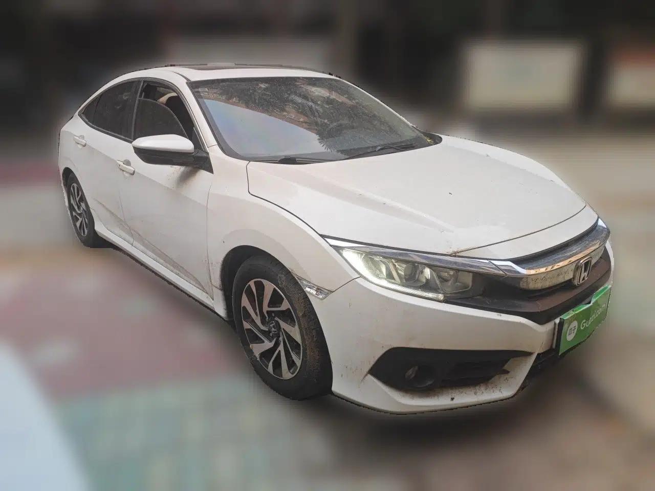 Honda Civic 2016 220TURBO CVT Luxury Edition — миниатюра 3