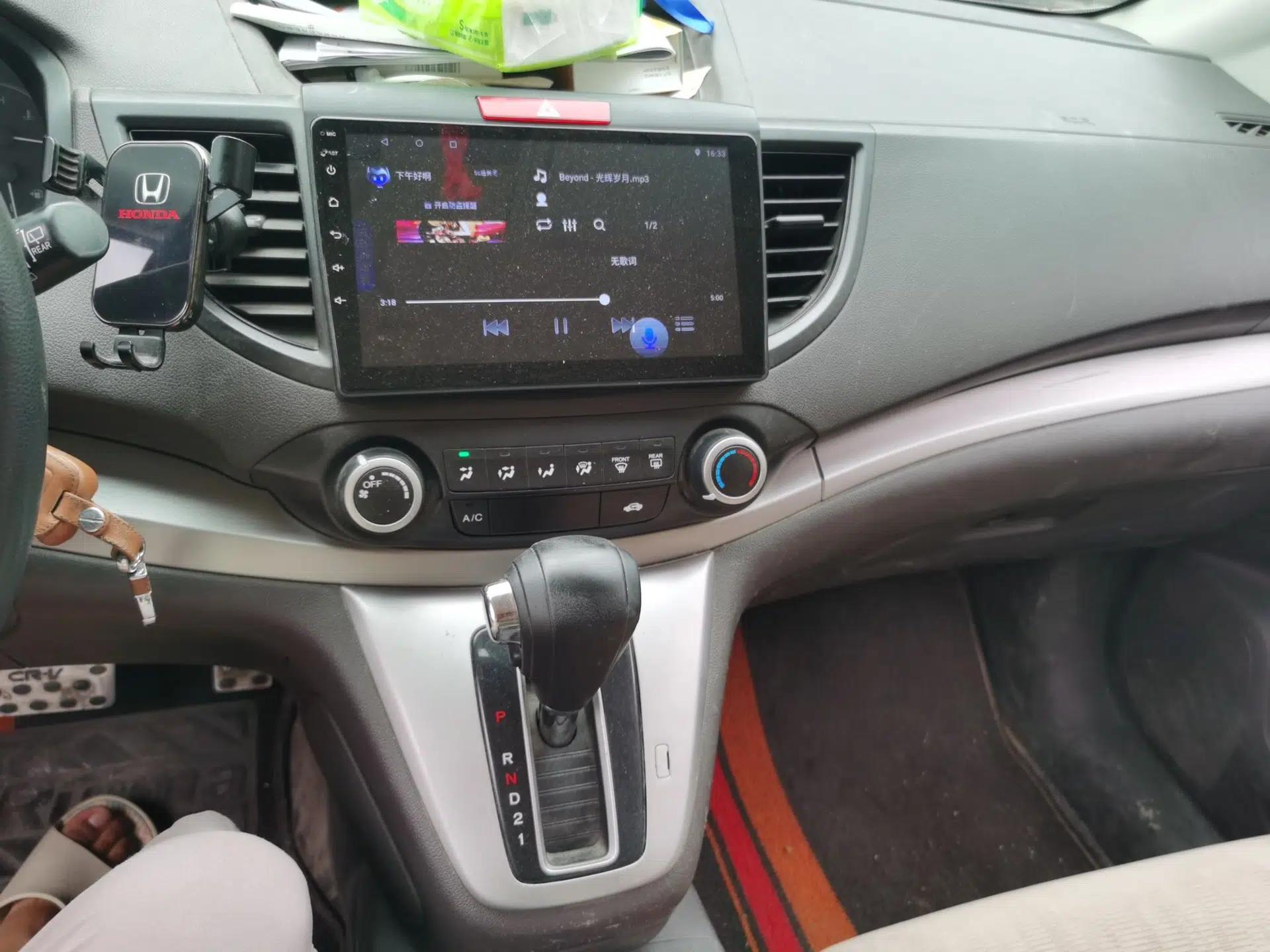 Honda CR-V 2012 2.0L two-wheel drive urban version — миниатюра 13