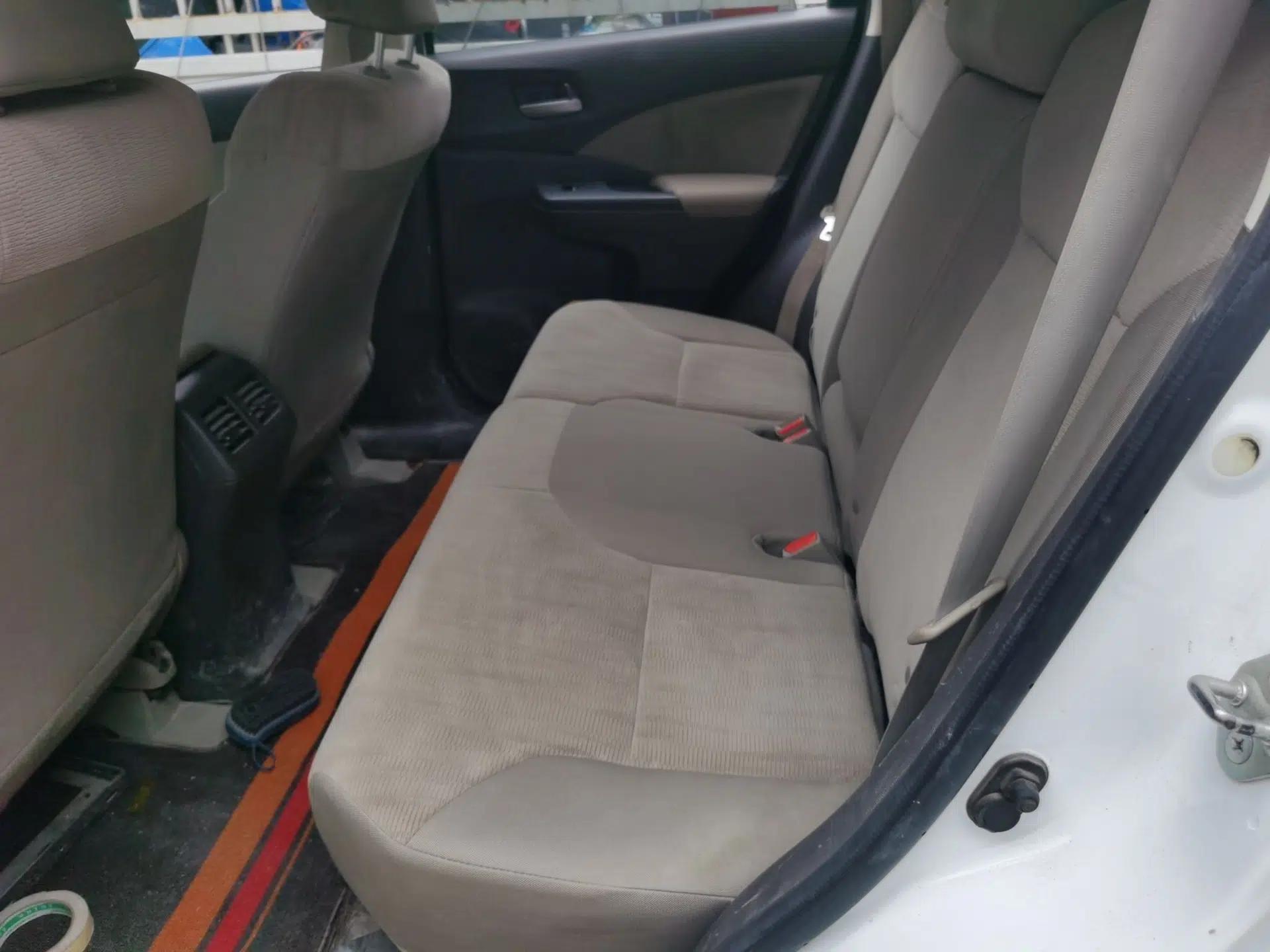 Honda CR-V 2012 2.0L two-wheel drive urban version — миниатюра 17