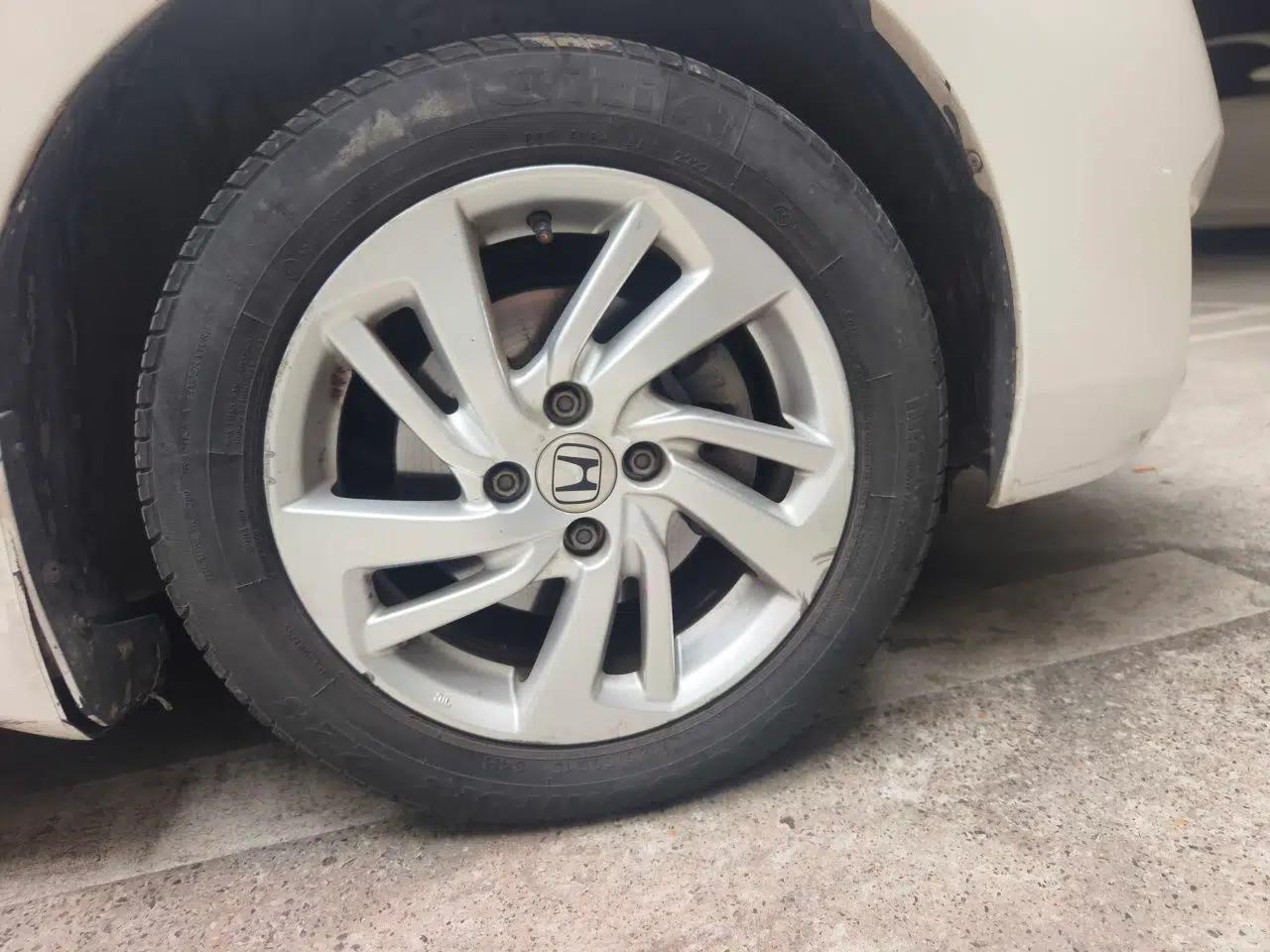 Honda Fit 2014 1.5L LX CVT Comfort Model — миниатюра 8