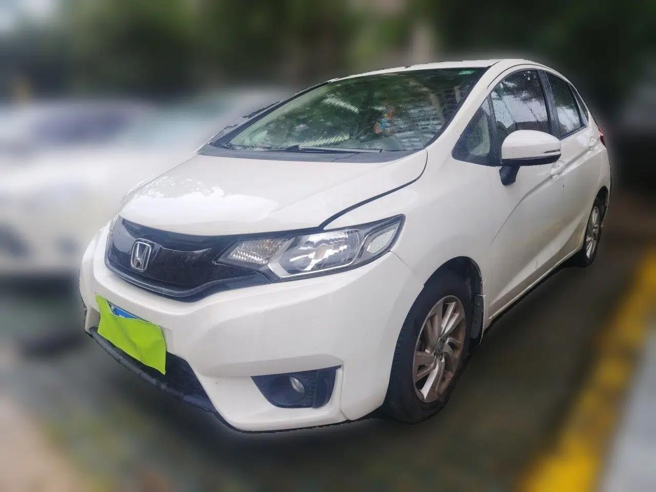 Honda Fit 2016 1.5L SE CVT Fashion Model — миниатюра 1