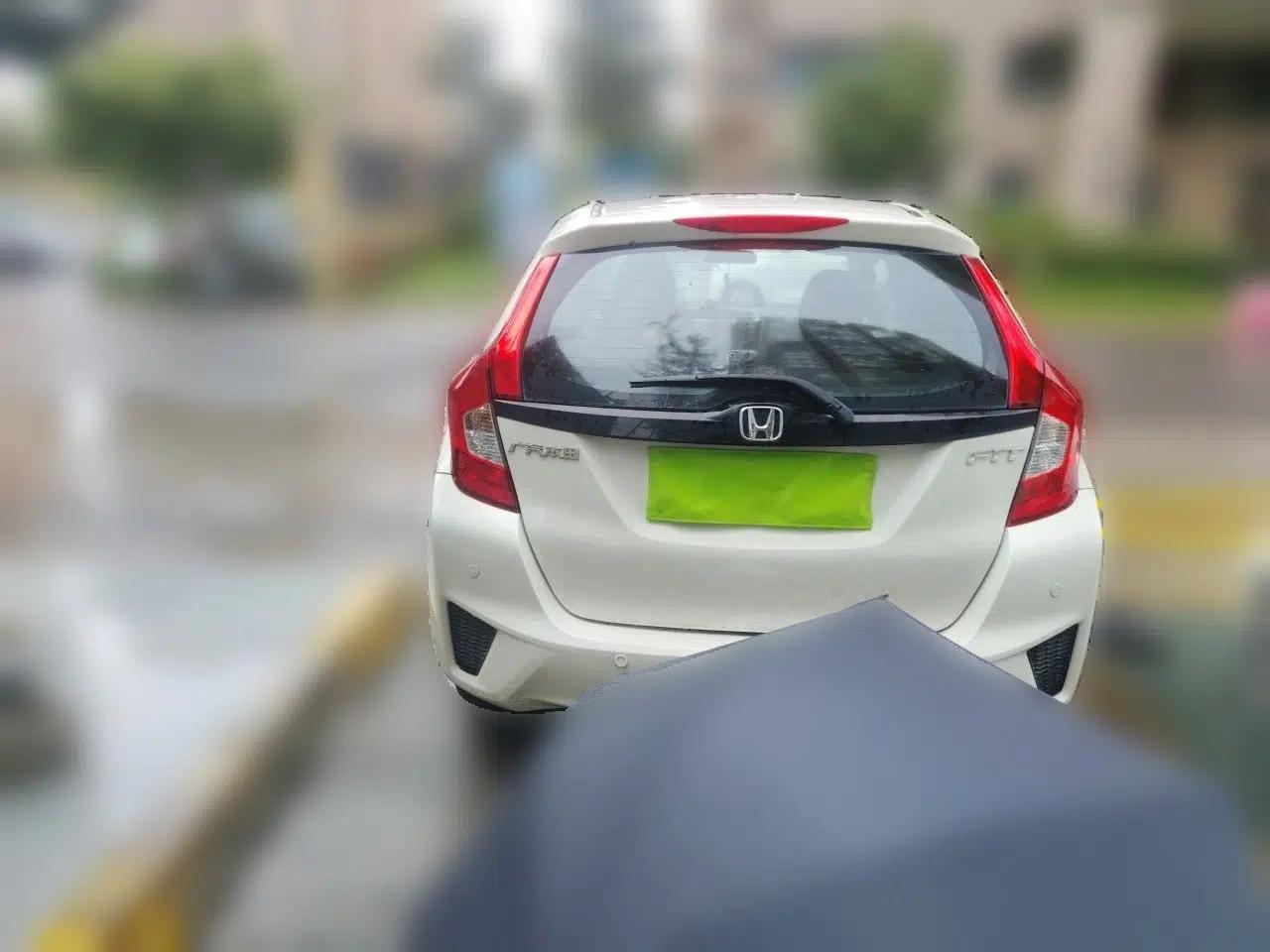 Honda Fit 2016 1.5L SE CVT Fashion Model — миниатюра 5