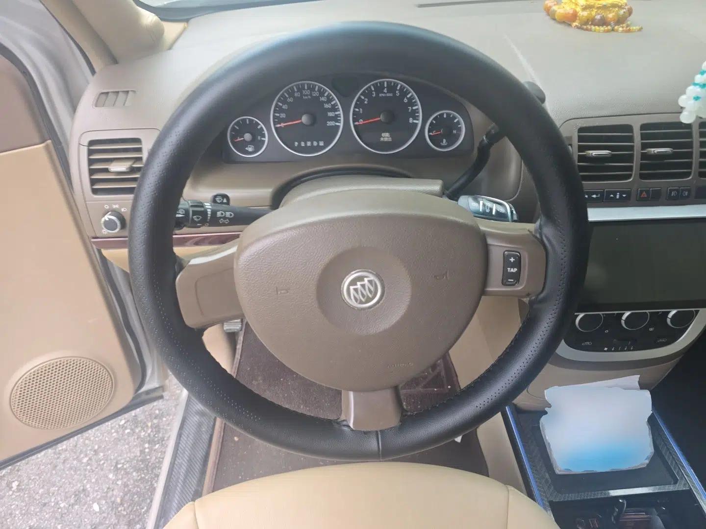 Buick GL8 2011 2.4L CT Comfort Edition — миниатюра 10