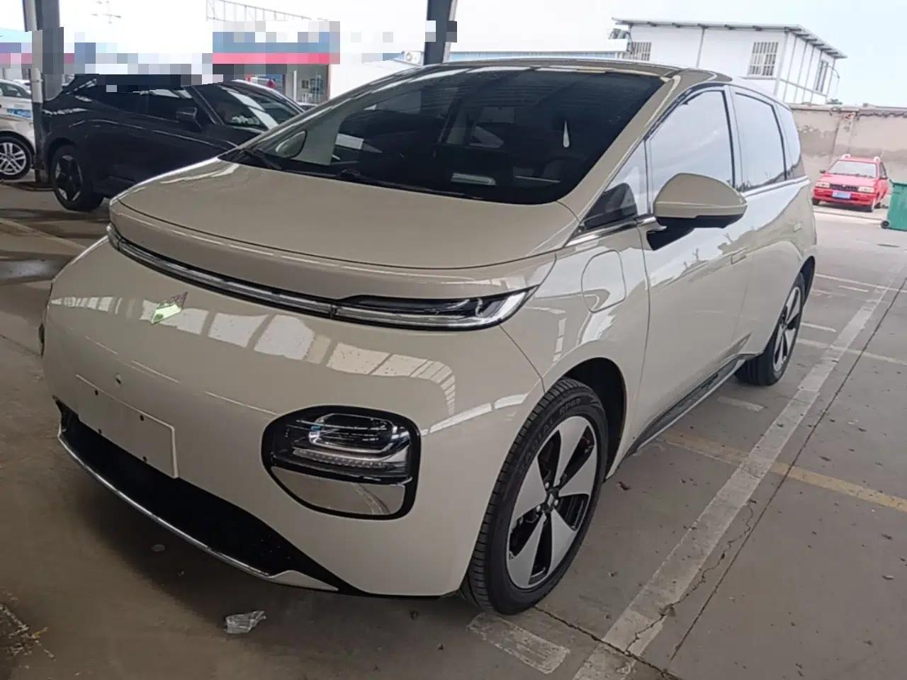 Baojun Cloud 2023 460 Pro — миниатюра 1