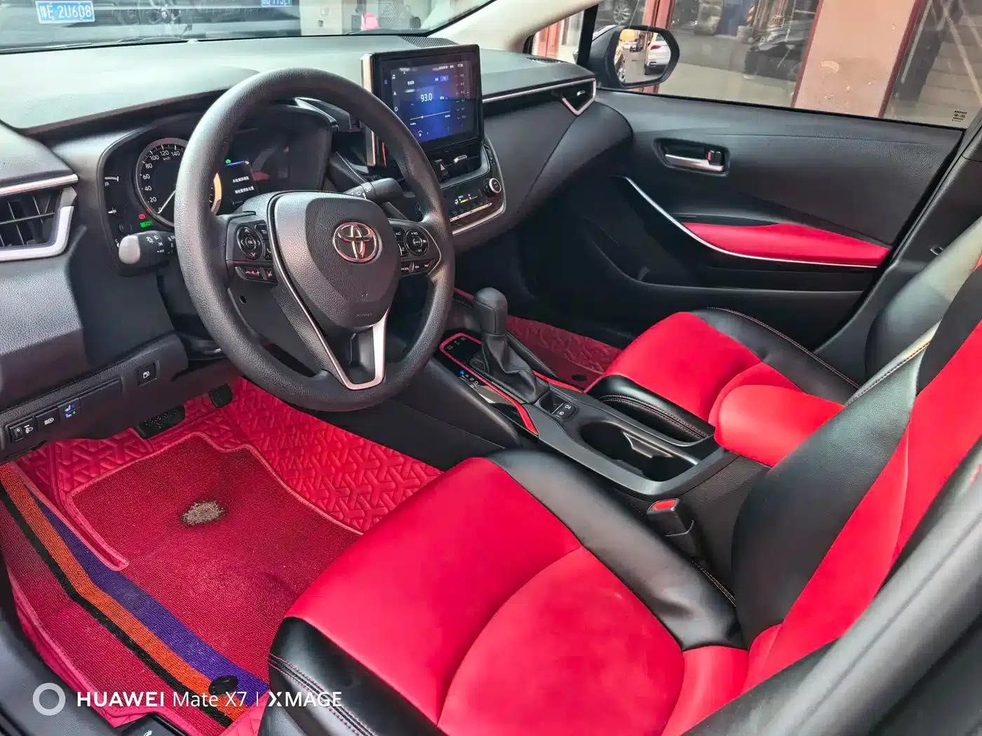 2021 Toyota Corolla Hybrid 1.8L E-CVT Elite Edition — миниатюра 12