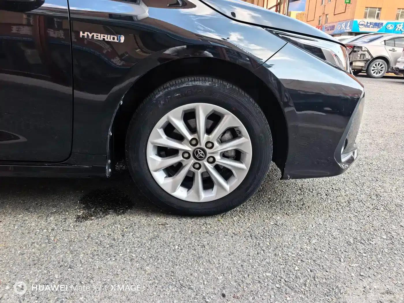 2021 Toyota Corolla Hybrid 1.8L E-CVT Elite Edition — миниатюра 21