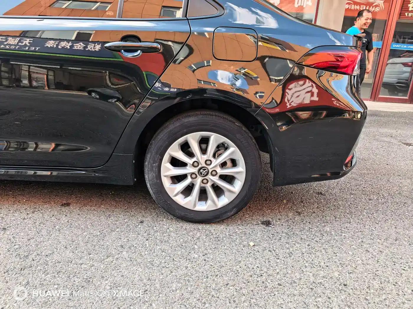 2021 Toyota Corolla Hybrid 1.8L E-CVT Elite Edition — миниатюра 23
