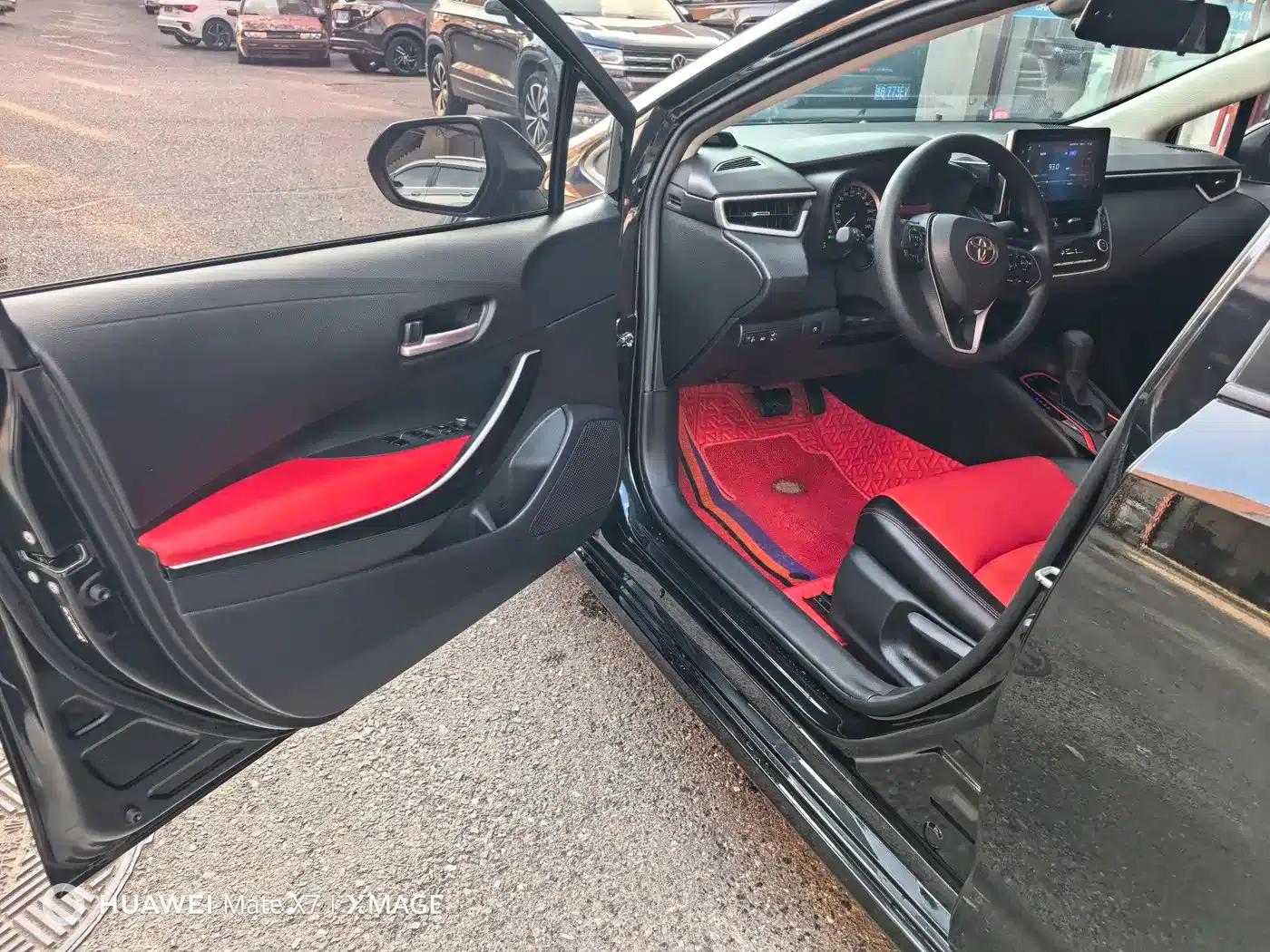 2021 Toyota Corolla Hybrid 1.8L E-CVT Elite Edition — миниатюра 10