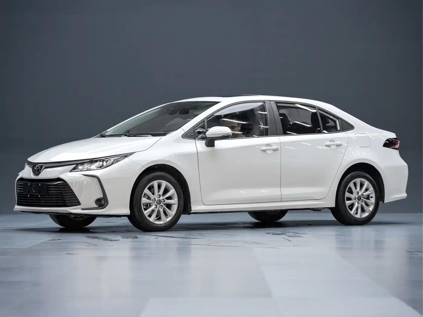 2023 Toyota Corolla 1.2T Elite Edition — миниатюра 1