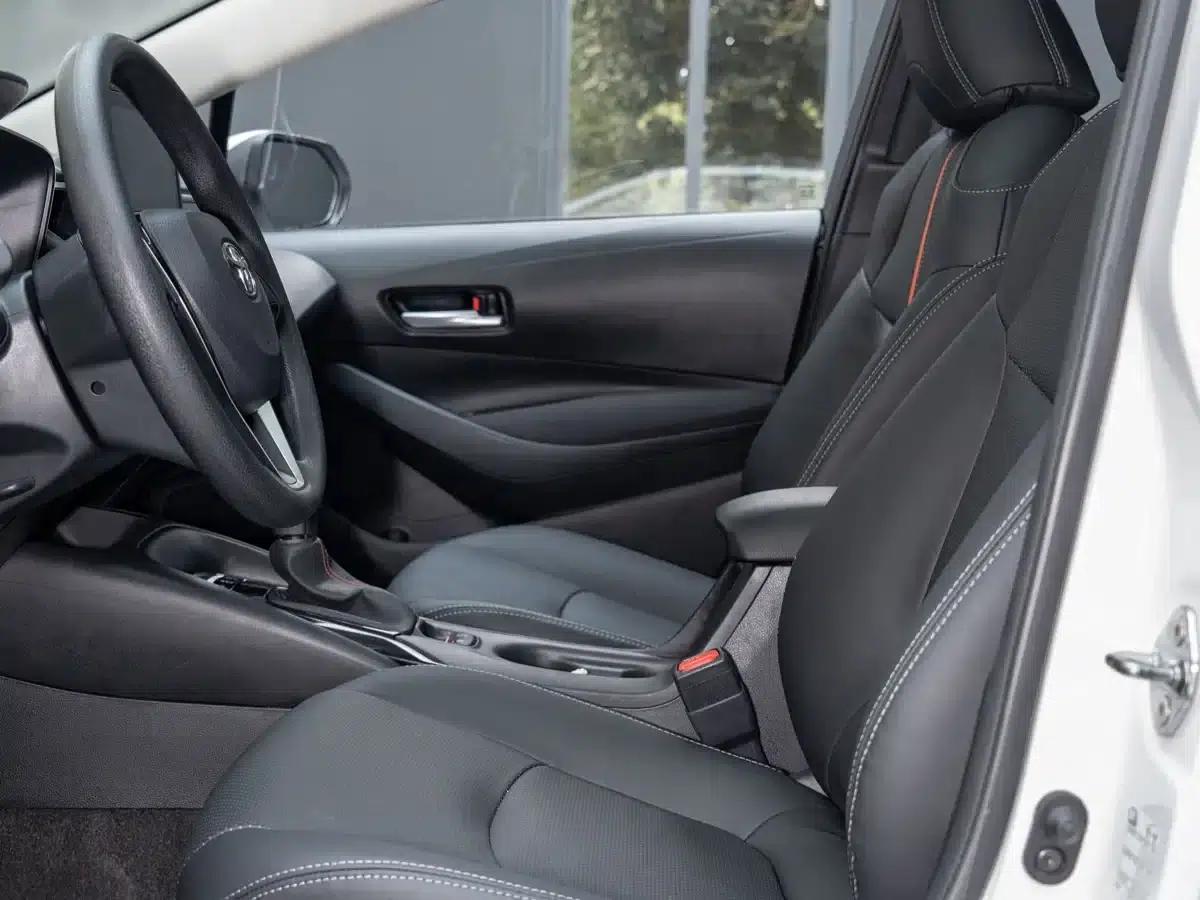 2023 Toyota Corolla 1.2T Elite Edition — миниатюра 11