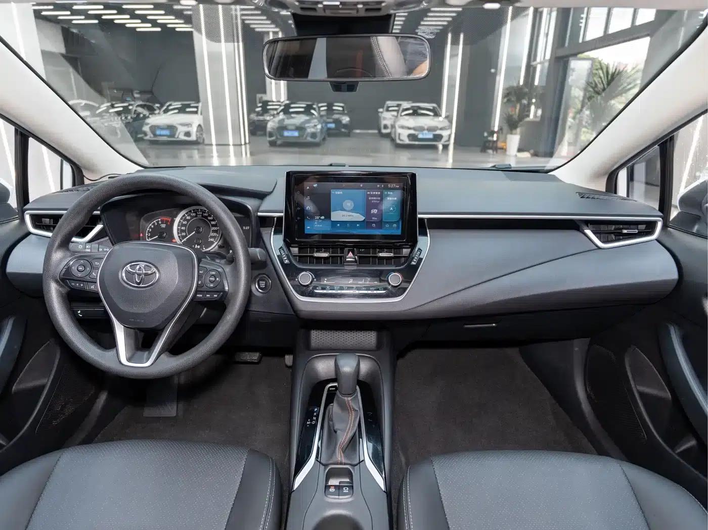 2023 Toyota Corolla 1.2T Elite Edition — миниатюра 15
