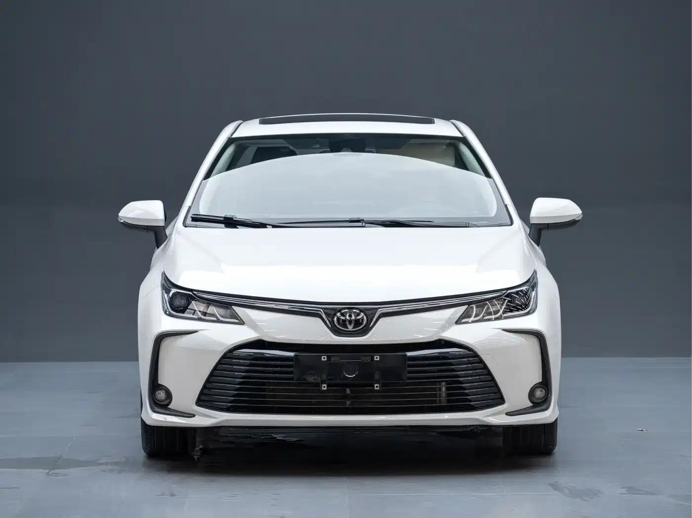 2023 Toyota Corolla 1.2T Elite Edition — миниатюра 4
