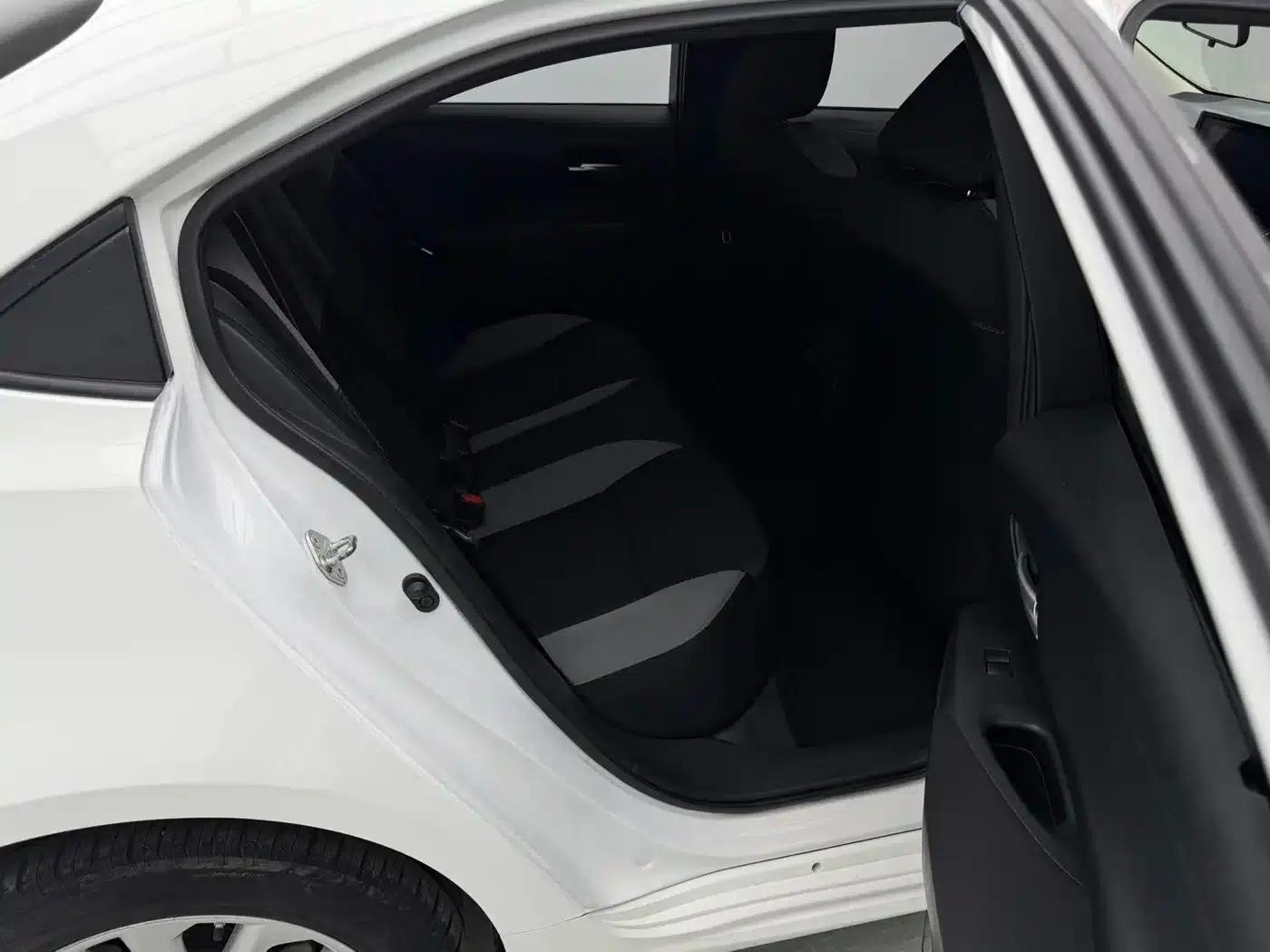 2021 Toyota Corolla 1.2T S-CVT Elite PLUS Edition — миниатюра 11