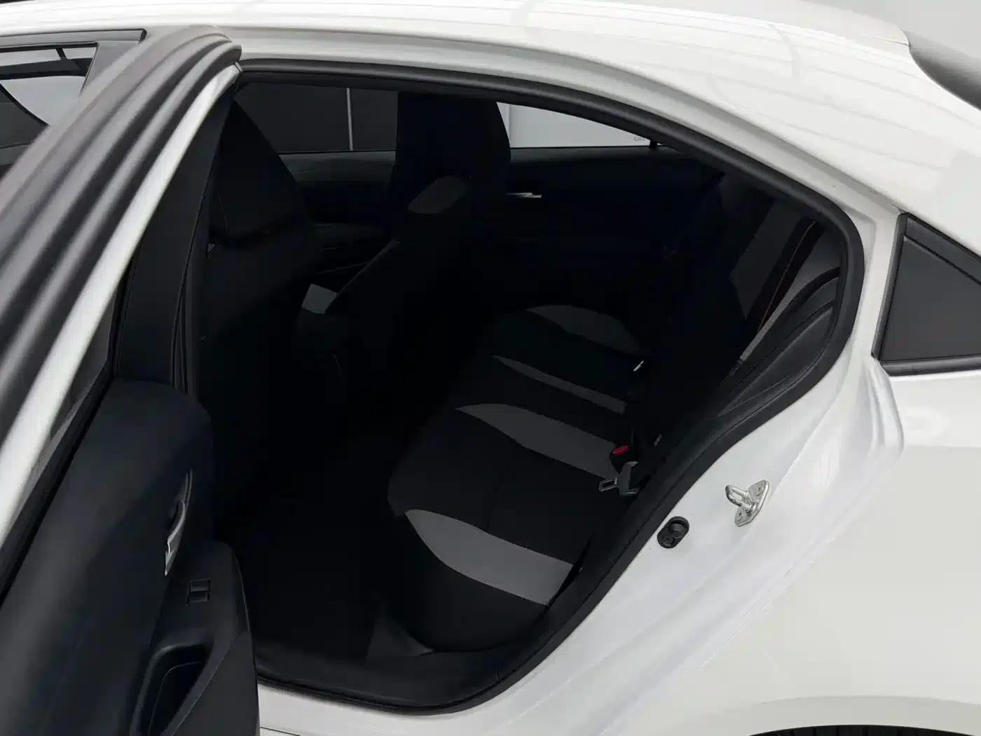 2021 Toyota Corolla 1.2T S-CVT Elite PLUS Edition — миниатюра 8