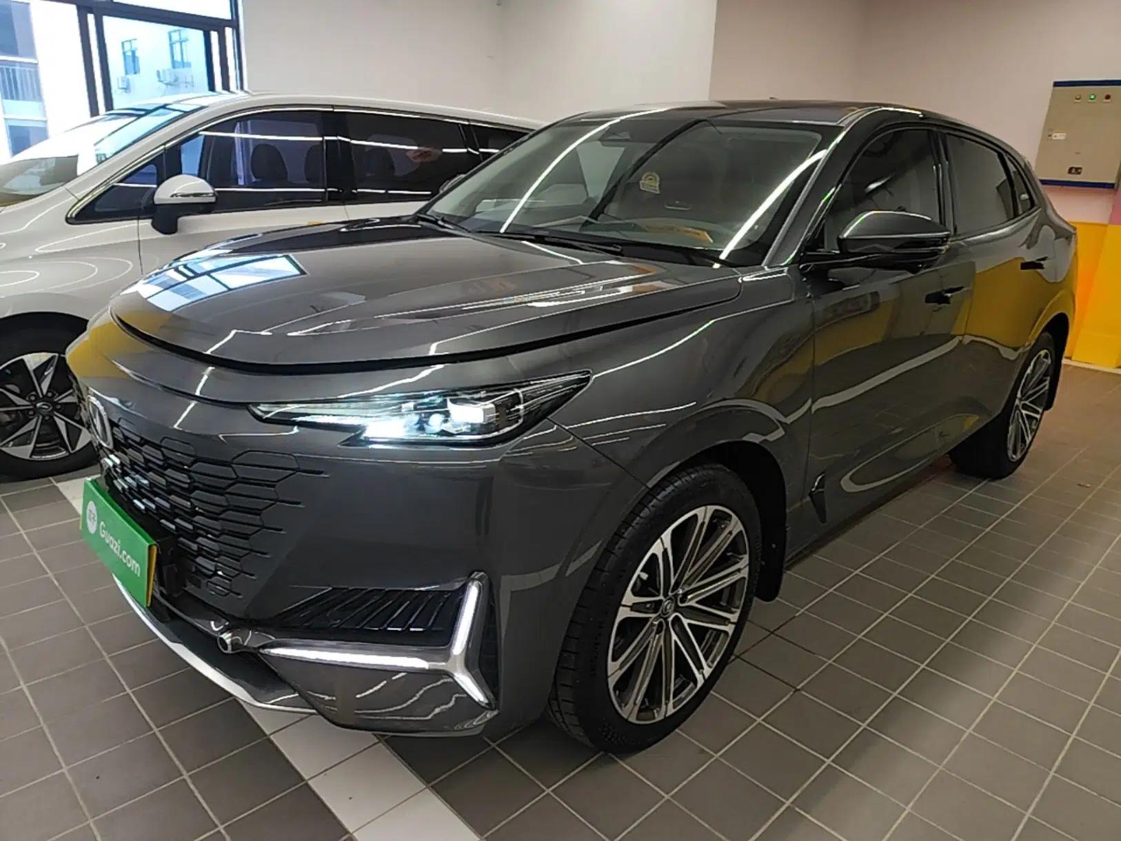 CHANGAN UNI-K 2021 2.0T All-Wheel Drive Prestige Version — миниатюра 1