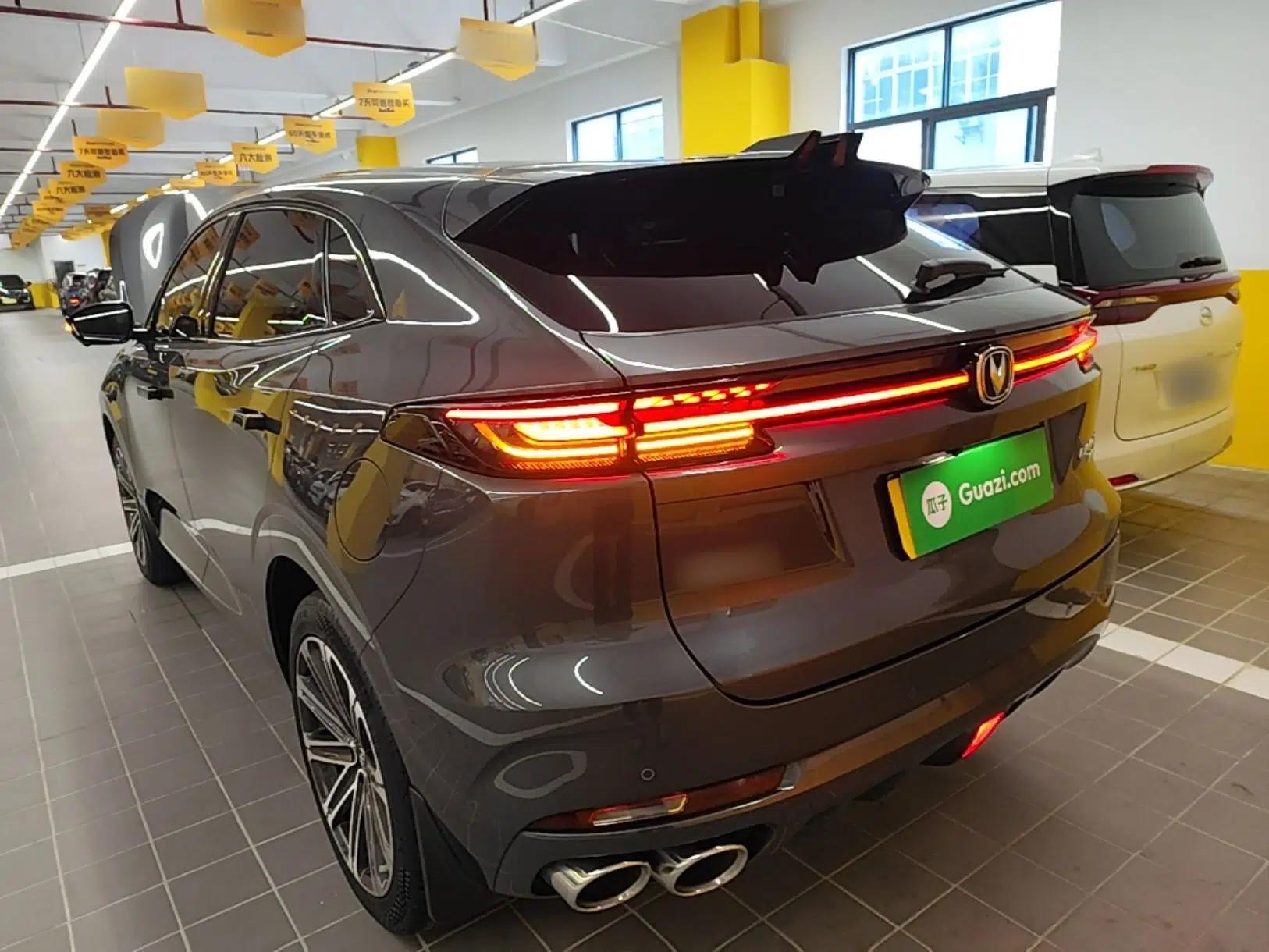 CHANGAN UNI-K 2021 2.0T All-Wheel Drive Prestige Version — миниатюра 4