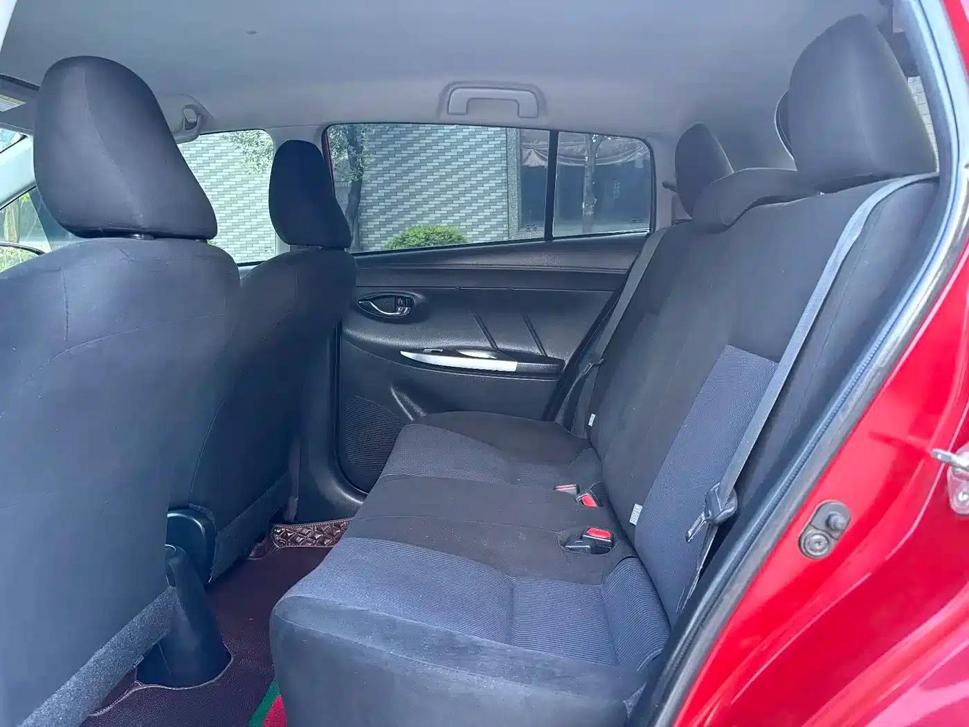 YARiS L Zhixuan 2015 1.5E Automatic Dynamic Edition — миниатюра 10