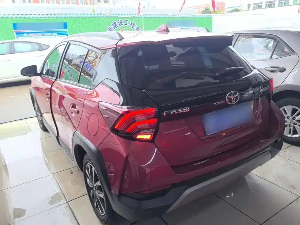 YARiS L 2022 Model YARiS X 1.5L CVT Luxury PLUS Edition — миниатюра 5