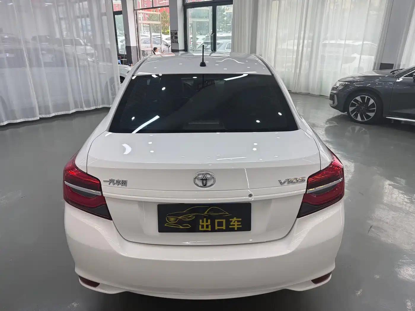 Vios 2021 1.5L CVT Adventure Edition — миниатюра 5