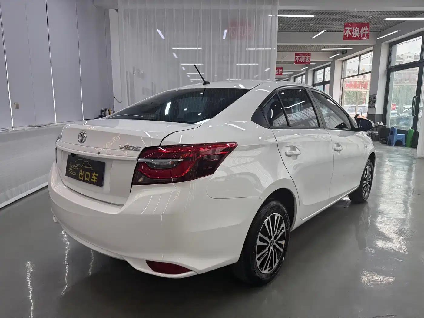Vios 2021 1.5L CVT Adventure Edition — миниатюра 6