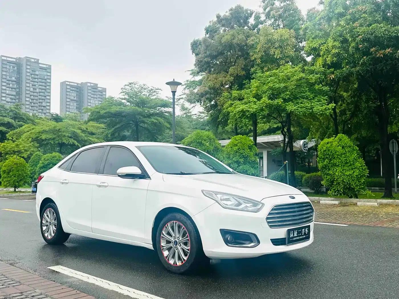 Ford Focus 2017 Happiness Edition 1.5L Automatic Fashion Model — миниатюра 4
