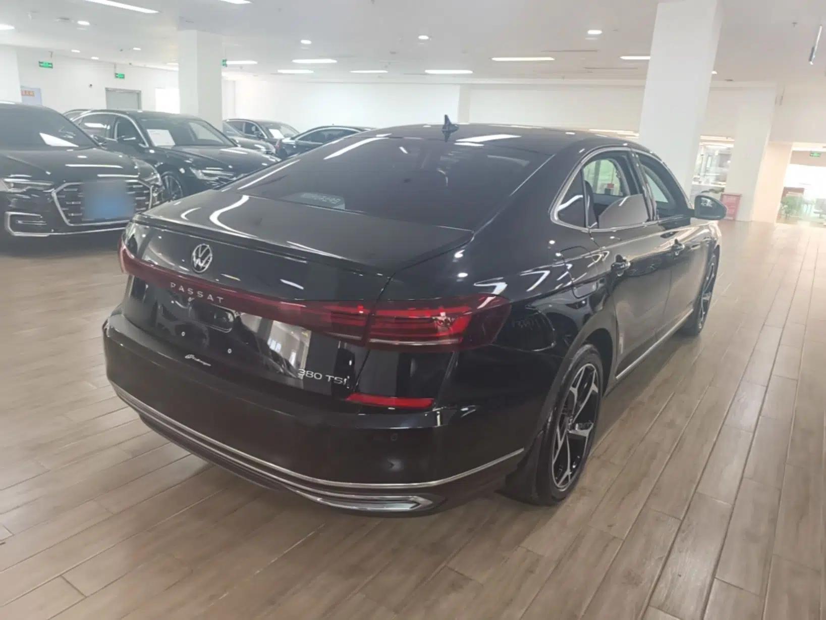 Volkswagen Passat 2024 380TSI Starry Dragon Edition — миниатюра 6