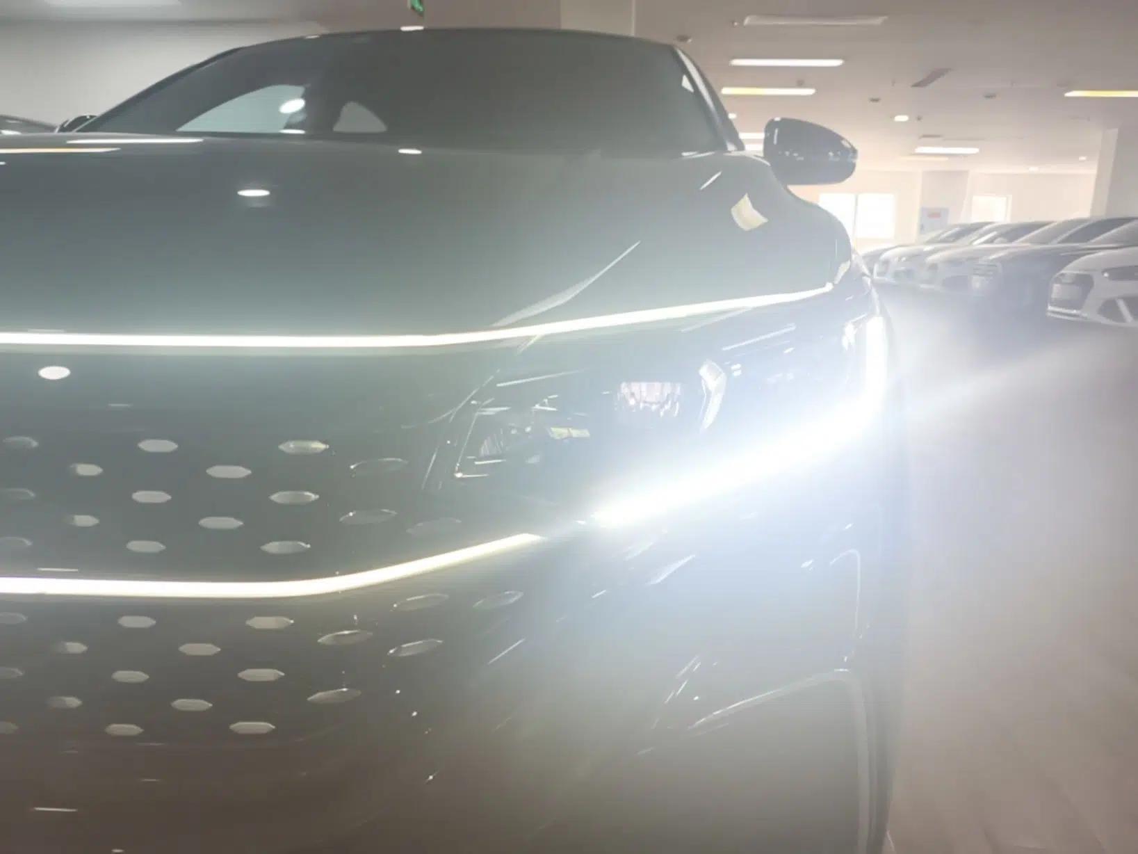 Volkswagen Passat 2024 380TSI Starry Dragon Edition — миниатюра 8