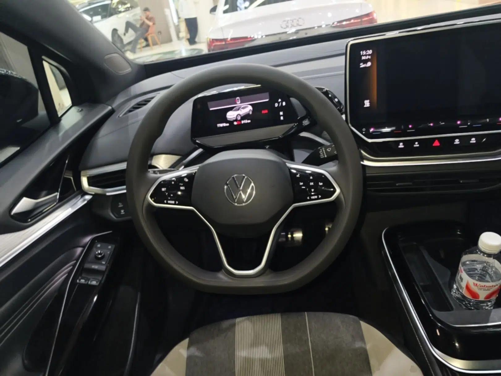 Volkswagen ID.4 CROZZ 2022 Standard Range PURE Edition — миниатюра 13