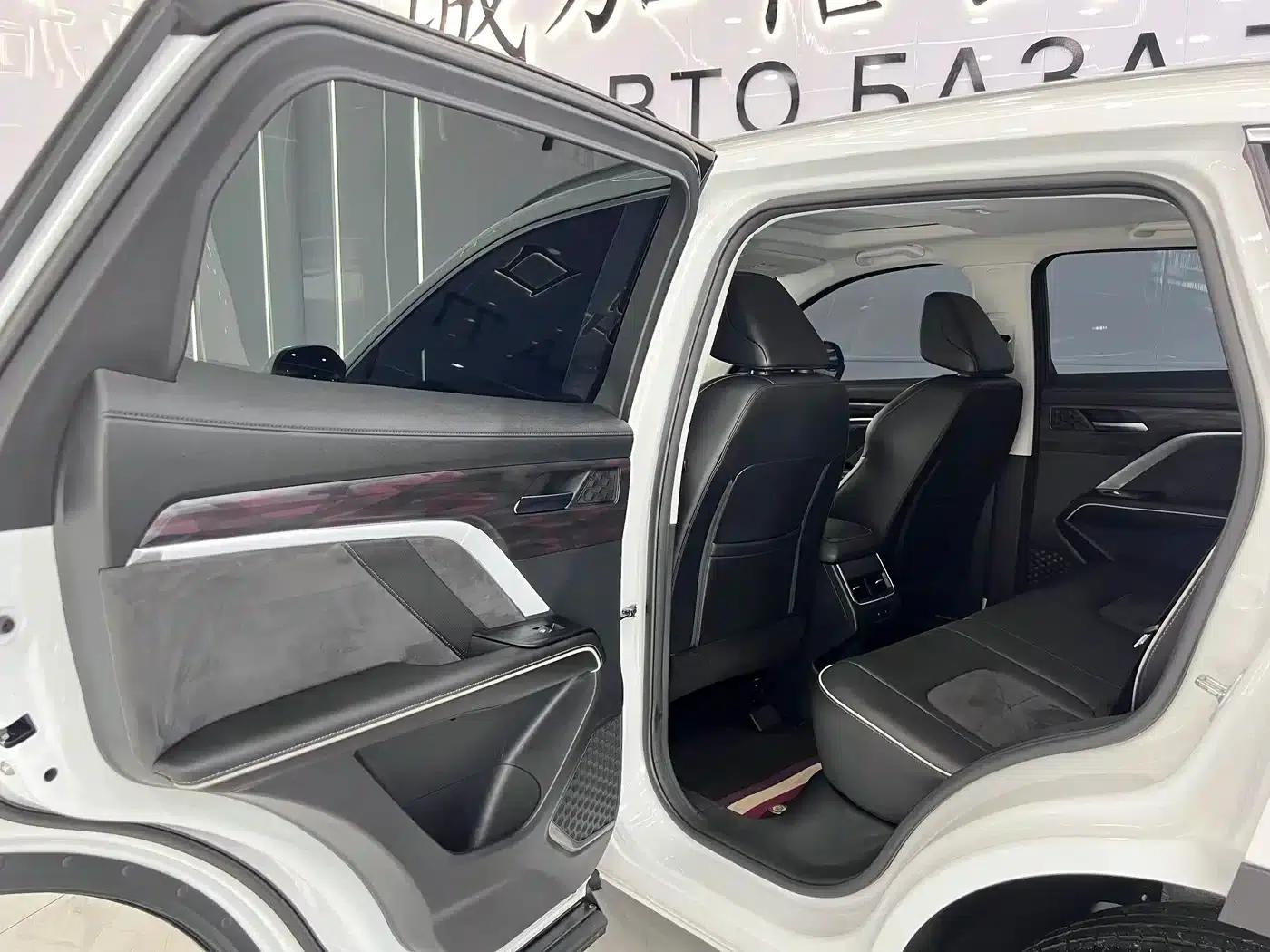 Haval H6 2023 National Trend Edition 1.5T Automatic Urban Edition — миниатюра 14