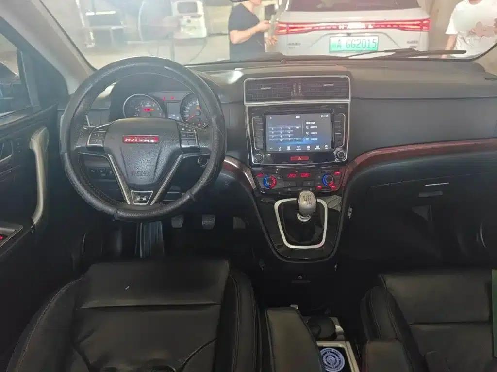 Haval H6 2015 Sport Edition 1.5T Manual 2WD Elite — миниатюра 10