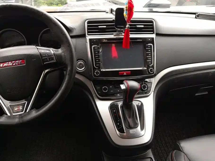 Haval H6 2015 Sport Edition 1.5T Automatic 2WD Luxury — миниатюра 13