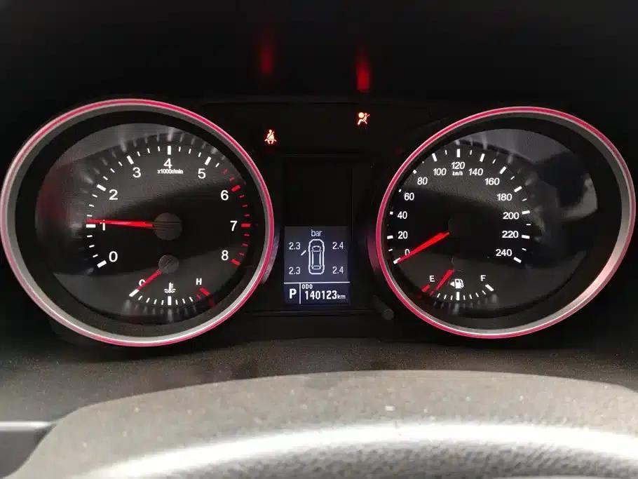 Haval H6 2015 Sport Edition 1.5T Automatic 2WD Luxury — миниатюра 14